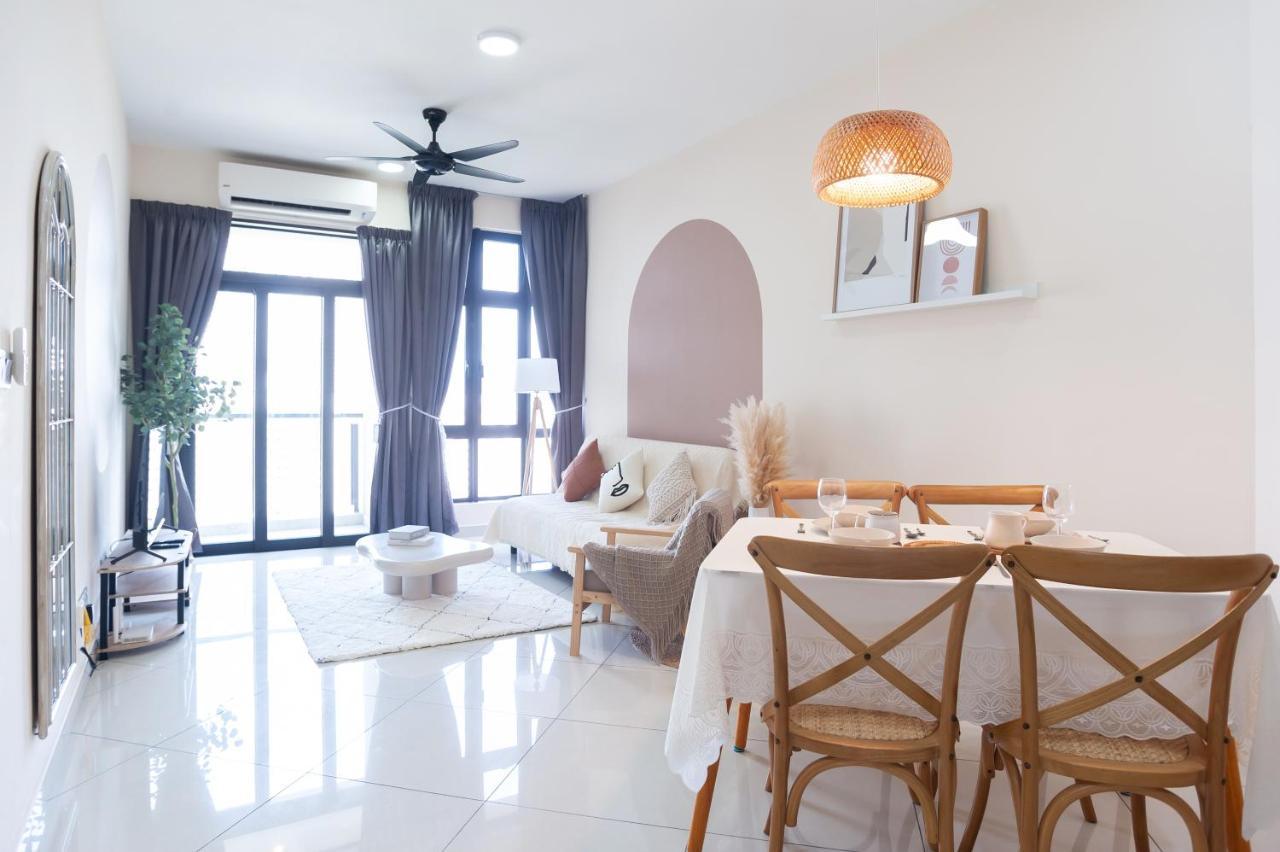 J Dupion By Wefiehome Pangsapuri *