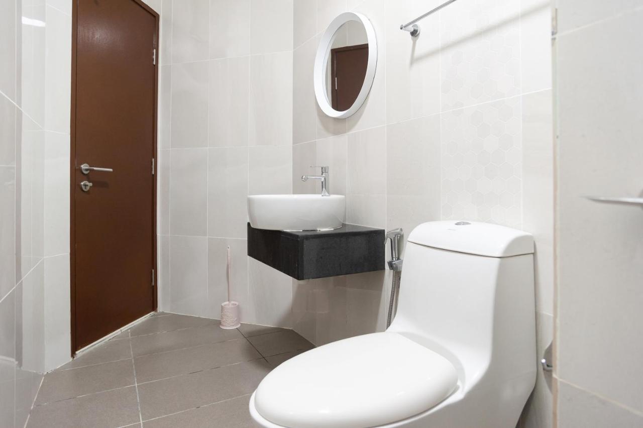 J Dupion By Wefiehome Pangsapuri